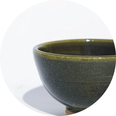 色見本の緑の器